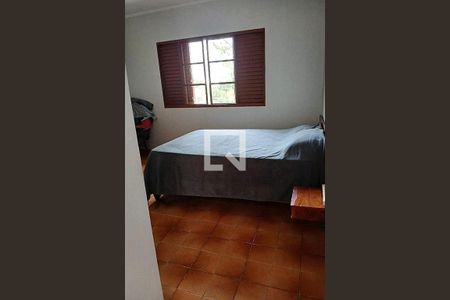 Casa à venda com 3 quartos, 268m² em Vila Valparaíso, Santo André