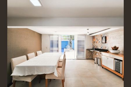 Foto 01 de casa à venda com 4 quartos, 195m² em Vila Clementino, São Paulo