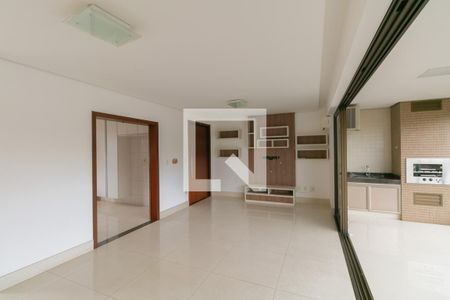 Apartamento à venda com 4 quartos, 215m² em São José, Belo Horizonte