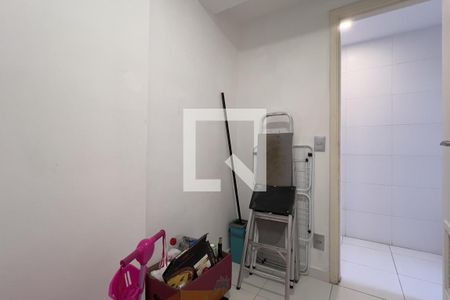 Quarto de Serviço de apartamento à venda com 4 quartos, 194m² em Parque Renato Maia, Guarulhos