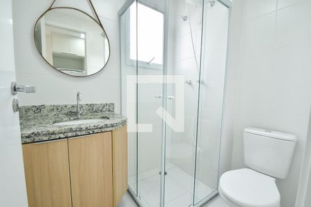 Banheiro de apartamento para alugar com 1 quarto, 27m² em Liberdade, São Paulo