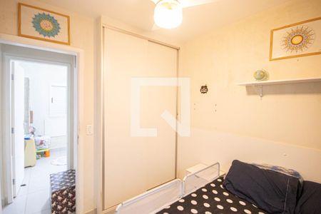 Quarto 2 de casa para alugar com 1 quarto, 40m² em Vila Mazzei, São Paulo