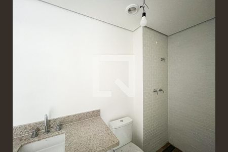 Banheiro da Suíte 1 de apartamento à venda com 2 quartos, 66m² em Vila Ipojuca, São Paulo