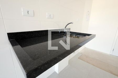 Sala / Cozinha / Área de serviço de apartamento à venda com 2 quartos, 67m² em Vila Assunção, Santo André
