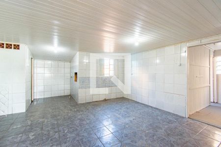 Casa à venda com 3 quartos, 100m² em Guajuviras, Canoas