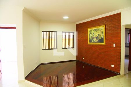 Sala de casa para alugar com 3 quartos, 300m² em Parque Renato Maia, Guarulhos