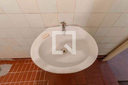 Banheiro Social de apartamento para alugar com 1 quarto, 25m² em Bela Vista, São Paulo