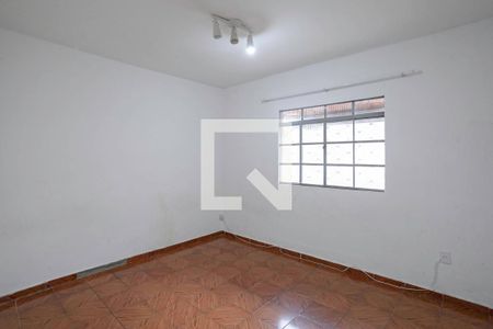 Quarto 1 de casa para alugar com 3 quartos, 297m² em Novo Glória, Belo Horizonte