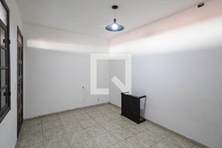 Sala de casa para alugar com 3 quartos, 297m² em Novo Glória, Belo Horizonte
