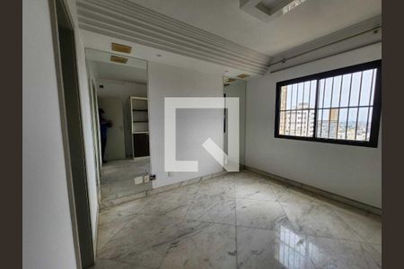 Sala de apartamento para alugar com 3 quartos, 120m² em Centro, Belo Horizonte