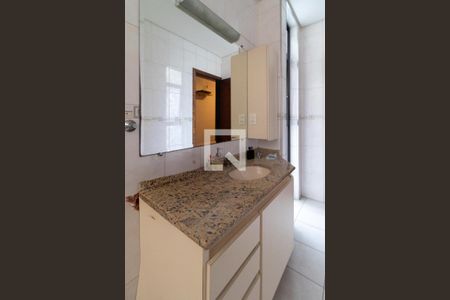 Banheiro da Suíte de casa para alugar com 3 quartos, 185m² em Pompeia, São Paulo