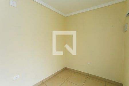 Quarto 2 de casa para alugar com 3 quartos, 80m² em Vila Morse, São Paulo