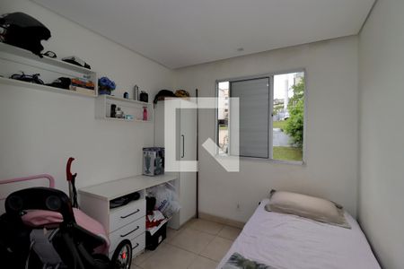 Quarto 1 de apartamento à venda com 2 quartos, 50m² em Vila Lutécia, Santo André