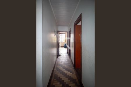 Corredor de casa para alugar com 4 quartos, 128m² em Glória, Porto Alegre