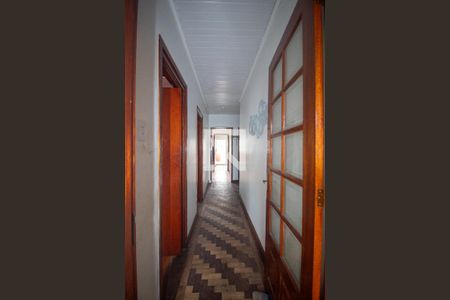 Corredor de casa para alugar com 4 quartos, 128m² em Glória, Porto Alegre