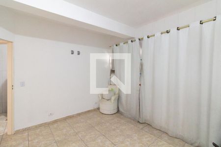 Quarto 1 de casa para alugar com 2 quartos, 70m² em Rio Pequeno, São Paulo