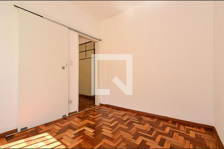 Quarto 2 de apartamento para alugar com 2 quartos, 60m² em Concórdia, Belo Horizonte