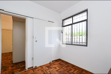 Quarto 1 de apartamento para alugar com 2 quartos, 60m² em Concórdia, Belo Horizonte