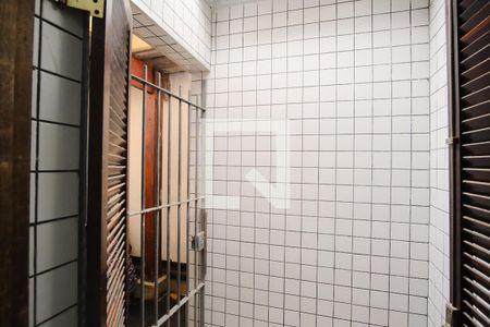 Varanda Quarto 1 de casa para alugar com 2 quartos, 150m² em Vila Carrão, São Paulo