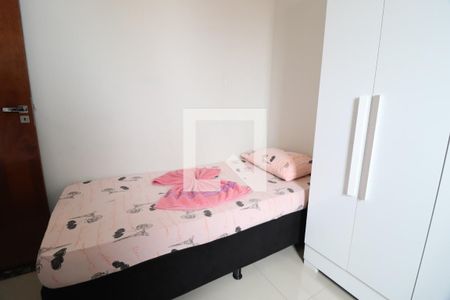 Quarto 1 de apartamento para alugar com 2 quartos, 99m² em Santa Mônica, Uberlândia
