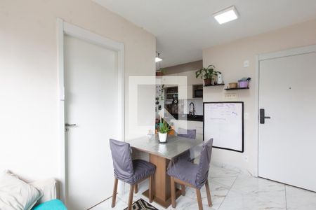 Sala de apartamento para alugar com 2 quartos, 36m² em Guaianases, São Paulo