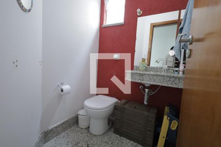 Lavabo de casa à venda com 4 quartos, 288m² em Vila Gilda, Santo André