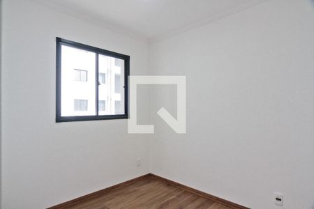 Quarto 2 de apartamento para alugar com 2 quartos, 42m² em Vila Albertina, São Paulo