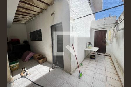 Lavanderia de casa à venda com 2 quartos, 108m² em Jardim do Colegio (Zona Norte), São Paulo