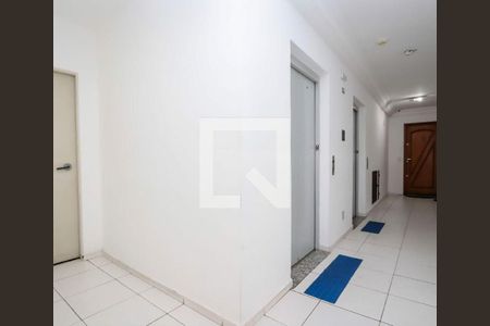 Apartamento à venda com 2 quartos, 74m² em Jardim Maria Rosa, Taboão da Serra