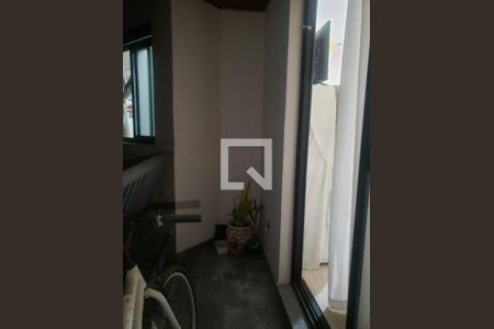 Apartamento à venda com 2 quartos, 74m² em Jardim Maria Rosa, Taboão da Serra