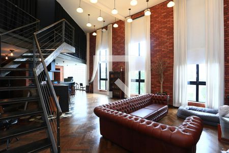 Sala  de kitnet/studio à venda com 1 quarto, 143m² em Vila Andrade, São Paulo