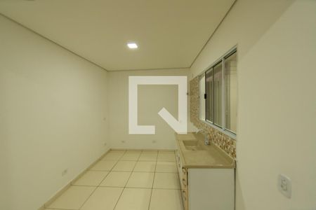 Cozinha de casa para alugar com 2 quartos, 60m² em Parque Ribeiro de Lima, Barueri