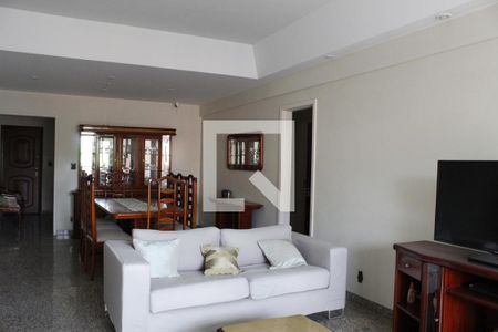 Sala de apartamento para alugar com 3 quartos, 180m² em Jacarepaguá, Rio de Janeiro