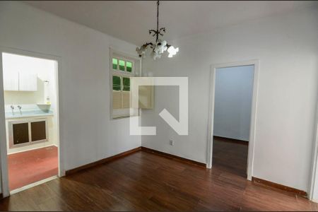 Sala de casa para alugar com 2 quartos, 75m² em Imperial de São Cristóvão, Rio de Janeiro