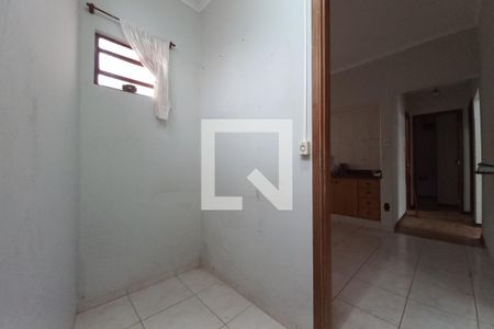 Escritório  de casa à venda com 3 quartos, 130m² em Vila Marieta, Campinas