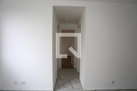 corredor de apartamento para alugar com 2 quartos, 44m² em Jardim Monte Alegre, Taboão da Serra