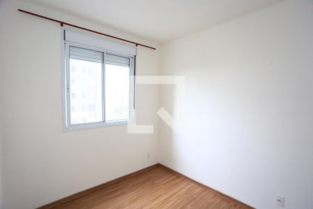 Quarto 2 de apartamento para alugar com 2 quartos, 44m² em Jardim Monte Alegre, Taboão da Serra