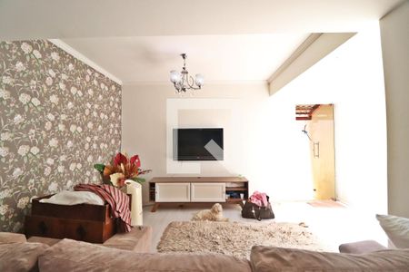 Sala 1 de casa para alugar com 5 quartos, 350m² em Dona Zulmira, Uberlândia