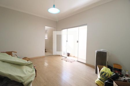 Sala 2 de casa para alugar com 5 quartos, 350m² em Dona Zulmira, Uberlândia