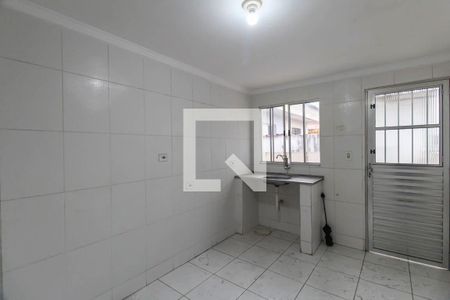 Sala/Cozinha de casa para alugar com 1 quarto, 32m² em Vila Margarida, São Paulo