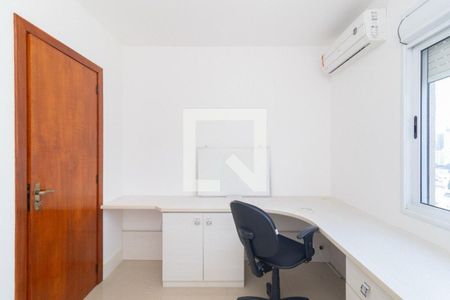Quarto 1 de apartamento para alugar com 2 quartos, 66m² em Petrópolis, Porto Alegre