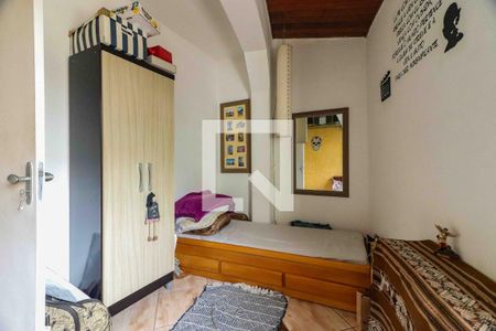 Quarto  de casa à venda com 3 quartos, 150m² em Jardim Rizzo, São Paulo