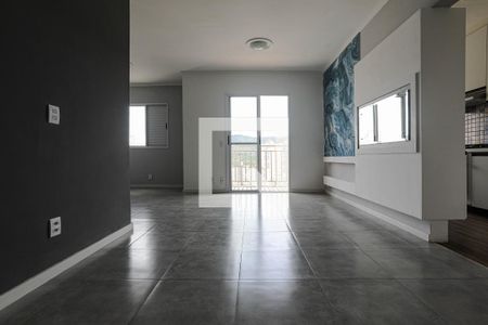 Sala de apartamento para alugar com 3 quartos, 70m² em Vila Mogilar, Mogi das Cruzes