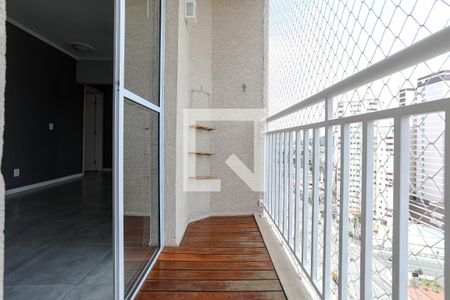 Sacada da Sala de apartamento para alugar com 3 quartos, 70m² em Vila Mogilar, Mogi das Cruzes