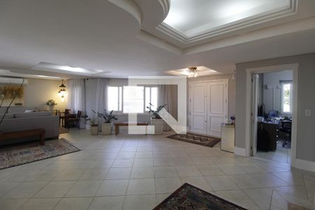 Sala de casa à venda com 6 quartos, 990m² em Vila Jardim, Porto Alegre