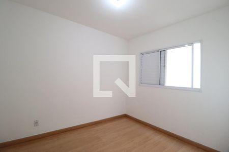 Quarto 1 de apartamento para alugar com 2 quartos, 49m² em Grand Ville, Uberlândia