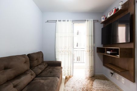 Sala de apartamento para alugar com 2 quartos, 45m² em Vila Princesa Isabel, São Paulo