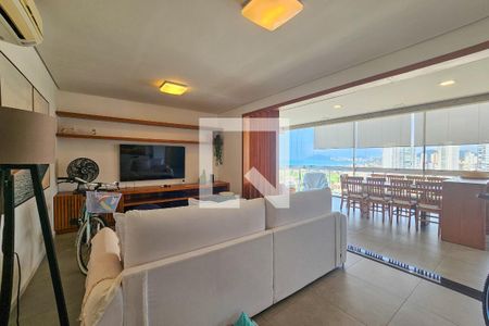 Sala de apartamento para alugar com 3 quartos, 137m² em Balneario Cidade Atlantica, Guarujá