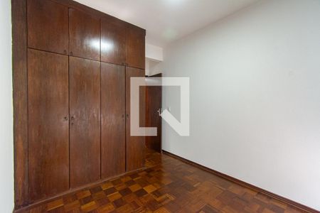 Quarto 1 de apartamento para alugar com 3 quartos, 89m² em Santa Efigênia, Belo Horizonte