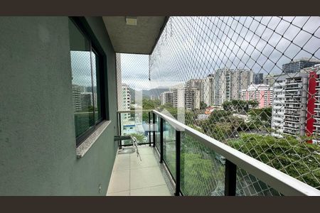 Varanda de apartamento para alugar com 3 quartos, 74m² em Recreio dos Bandeirantes, Rio de Janeiro